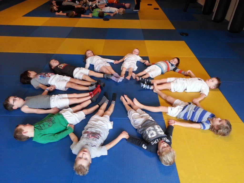 Samen koken en sporten op de eerste vakantiedag! 