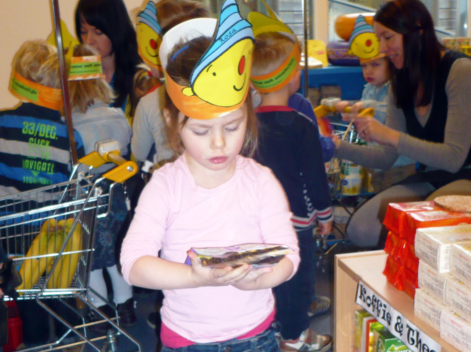Siem Stam opent supermarkt in kinderdagverblijf ’t Hoepeltje! 