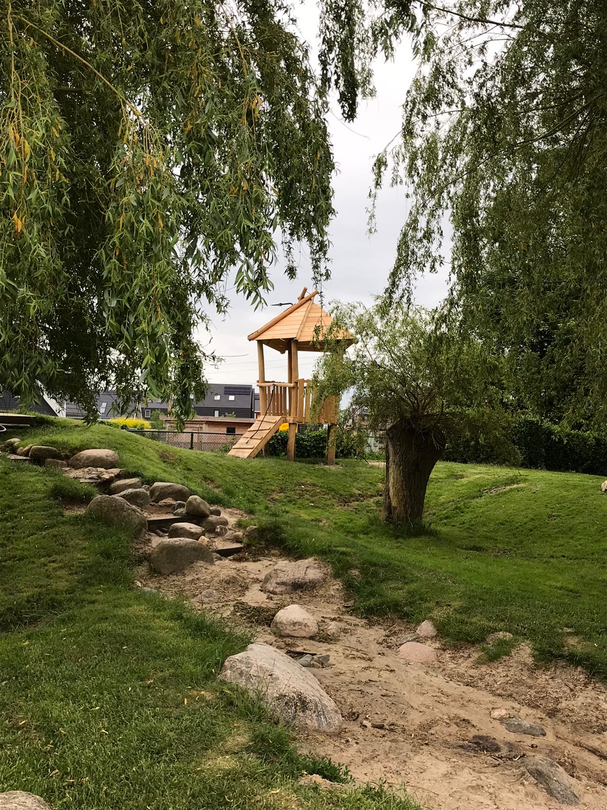 Nieuwe speeltoestellen bso Nes!